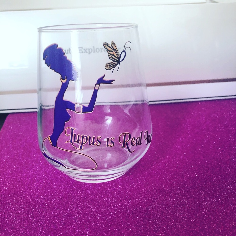7oz  Lupus Is Real glass